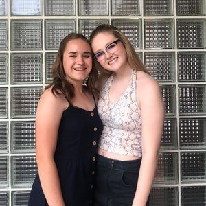 Meet your Posher, Laura